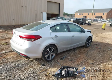 2017 Kia Forte Ex из США, поврежденный, VIN 3KPFL4A86HE072000